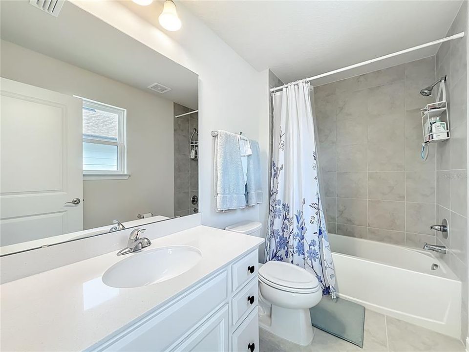 На продажу: $569,900 (5 спален, 5 ванн, 3680 Квадратных фут)