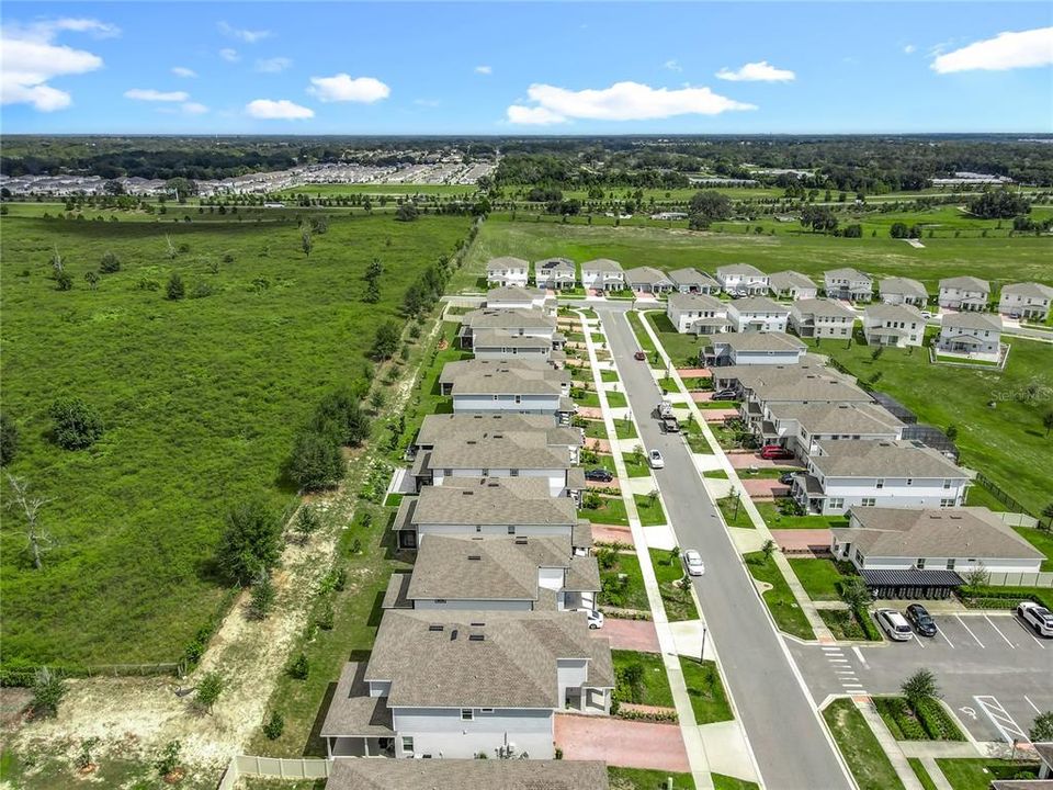 На продажу: $569,900 (5 спален, 5 ванн, 3680 Квадратных фут)