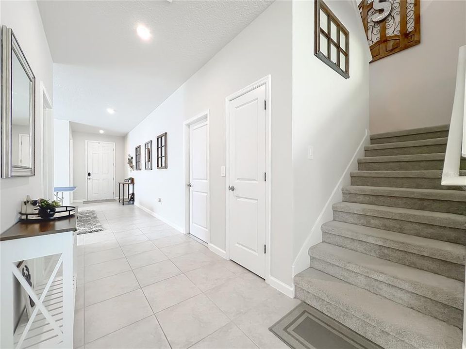 На продажу: $569,900 (5 спален, 5 ванн, 3680 Квадратных фут)