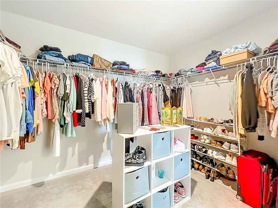 На продажу: $569,900 (5 спален, 5 ванн, 3680 Квадратных фут)