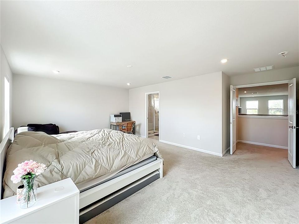 На продажу: $569,900 (5 спален, 5 ванн, 3680 Квадратных фут)