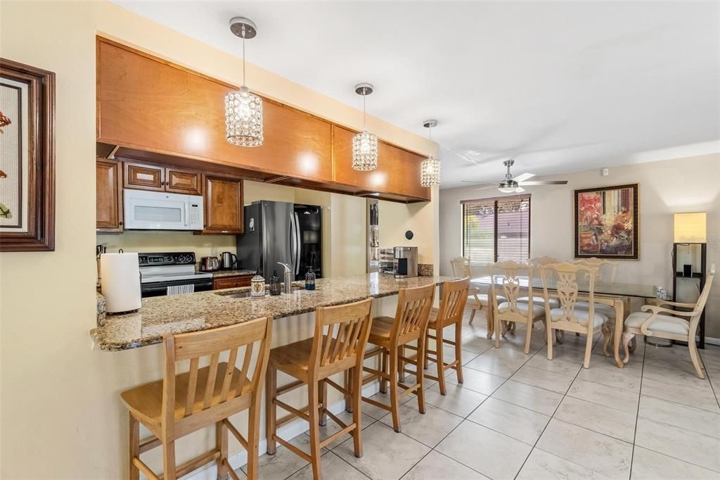 For Sale: $375,000 (3 beds, 2 baths, 1528 Square Feet)