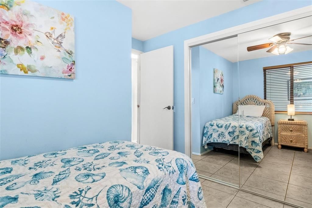 For Sale: $375,000 (3 beds, 2 baths, 1528 Square Feet)