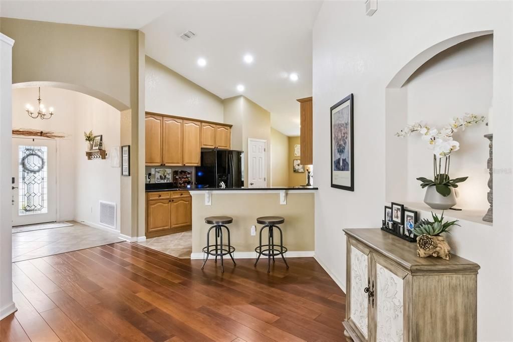 待售: $429,900 (3 贝兹, 2 浴室, 1894 平方英尺)