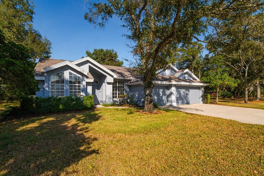 Active With Contract: $699,999 (4 beds, 2 baths, 2359 Square Feet)