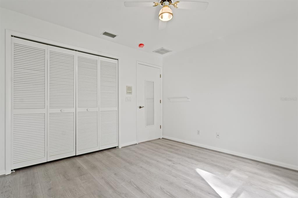 Active With Contract: $699,999 (4 beds, 2 baths, 2359 Square Feet)