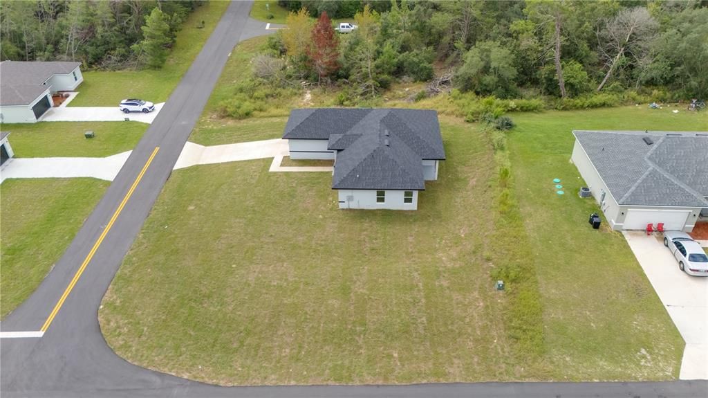 For Rent: $2,200 (4 beds, 2 baths, 1660 Square Feet)