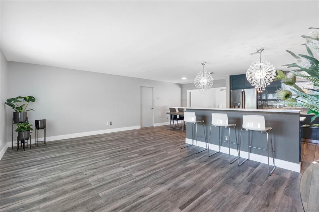 В аренду: $4,995 (3 спален, 3 ванн, 1875 Квадратных фут)