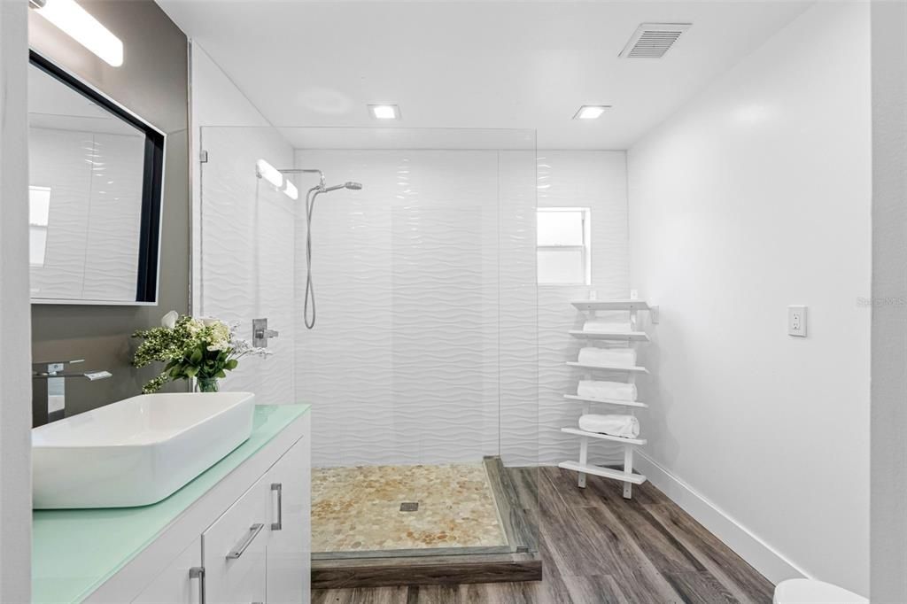 В аренду: $4,995 (3 спален, 3 ванн, 1875 Квадратных фут)