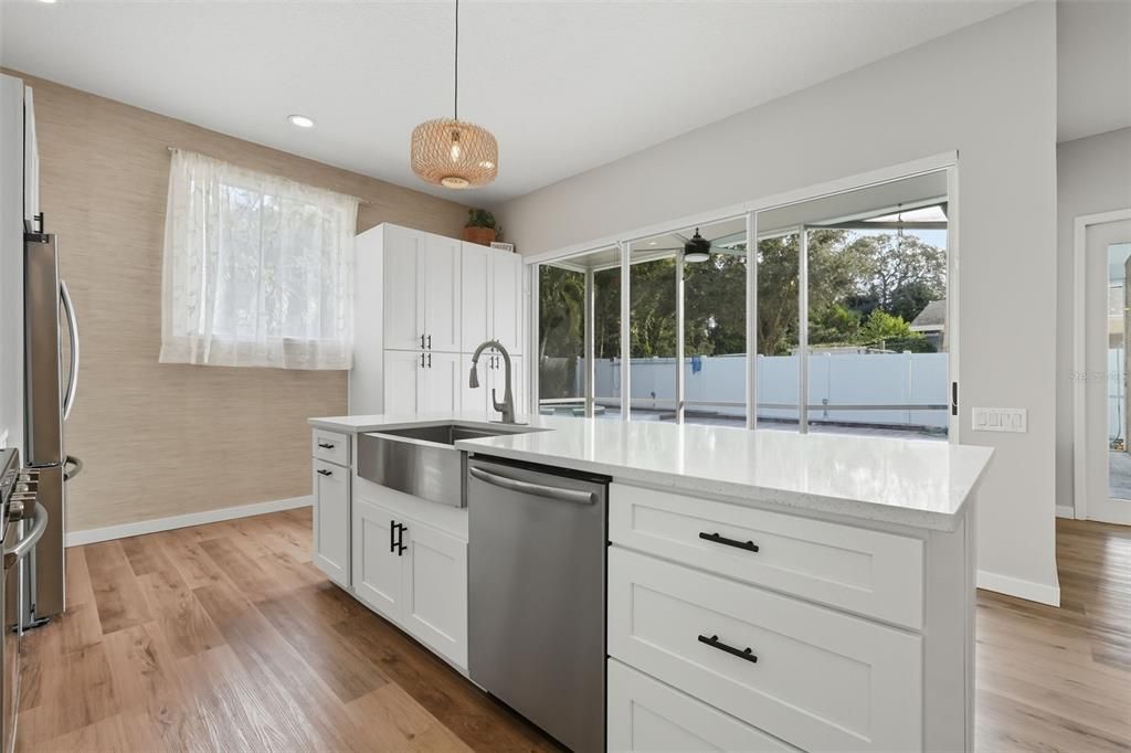 待售: $719,900 (3 贝兹, 2 浴室, 2084 平方英尺)