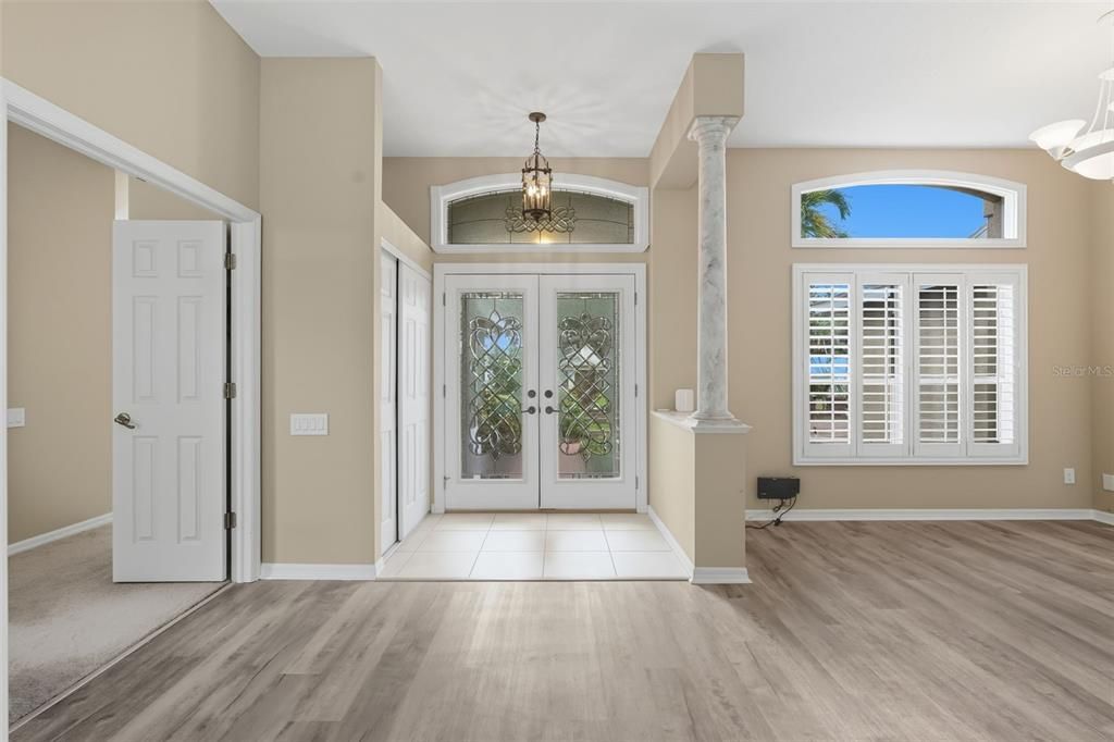 待售: $719,900 (3 贝兹, 2 浴室, 2084 平方英尺)