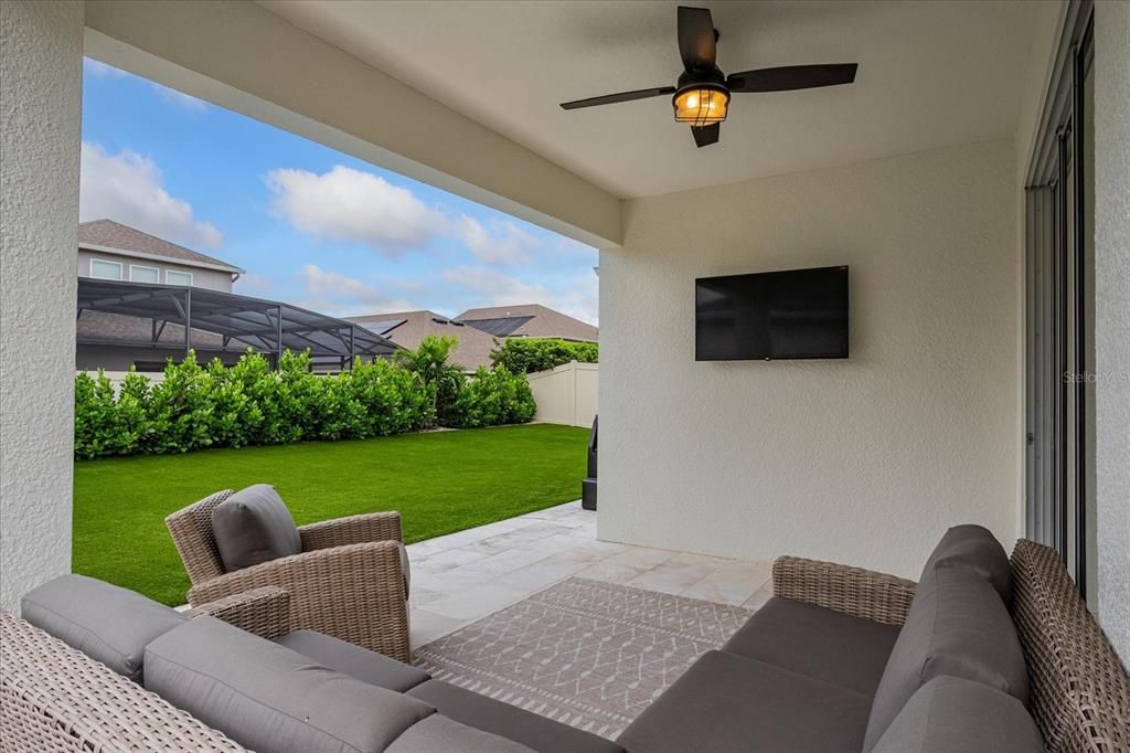 Active With Contract: $779,900 (4 beds, 2 baths, 3091 Square Feet)