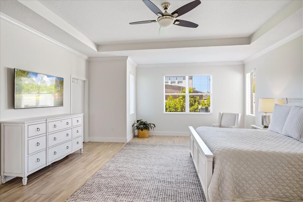 Active With Contract: $779,900 (4 beds, 2 baths, 3091 Square Feet)