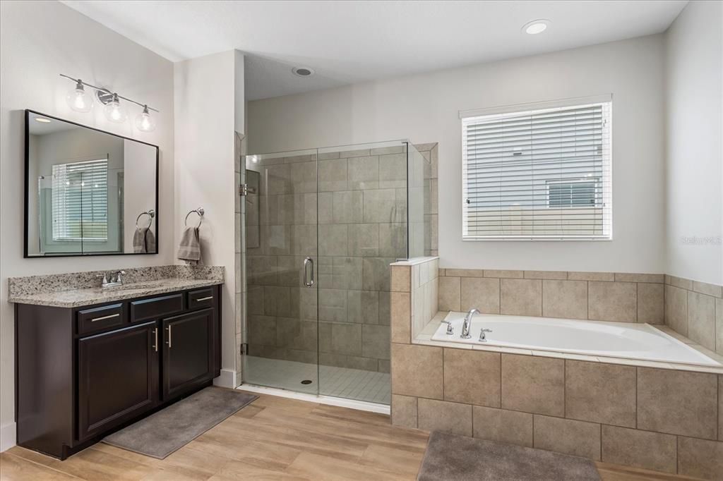 Active With Contract: $779,900 (4 beds, 2 baths, 3091 Square Feet)