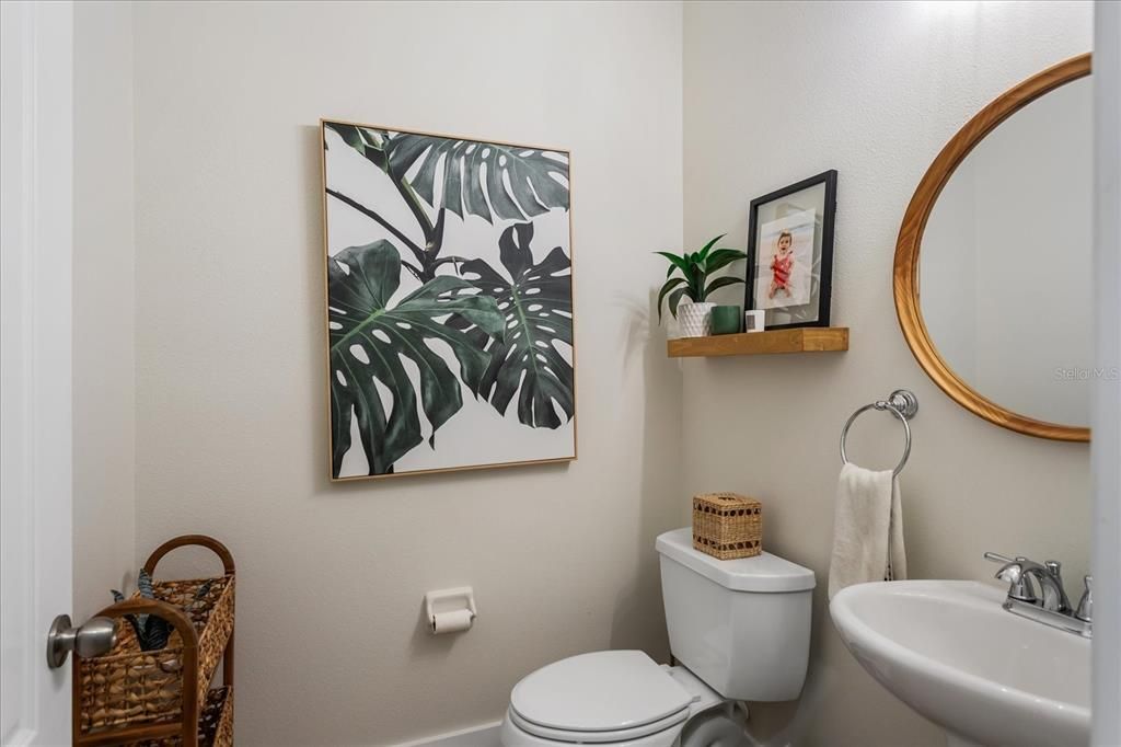 Active With Contract: $779,900 (4 beds, 2 baths, 3091 Square Feet)