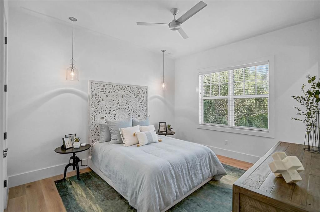 For Sale: $3,500,000 (3 beds, 3 baths, 3471 Square Feet)