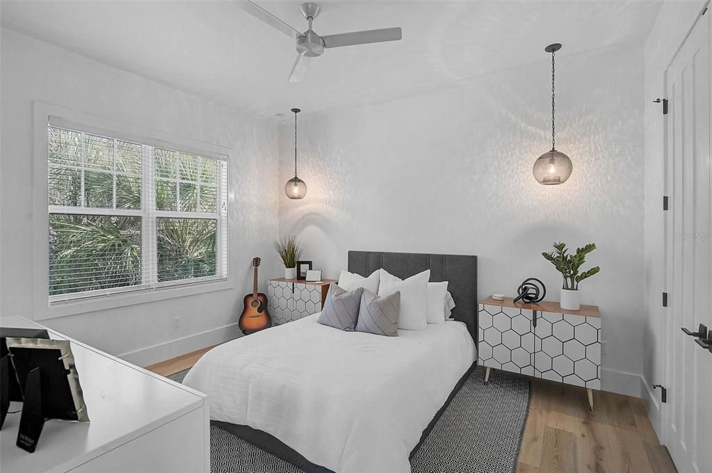 For Sale: $3,500,000 (3 beds, 3 baths, 3471 Square Feet)