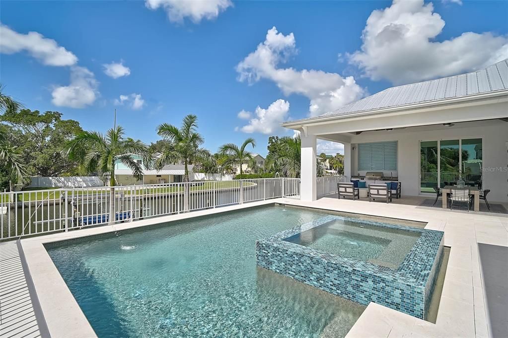 For Sale: $3,500,000 (3 beds, 3 baths, 3471 Square Feet)