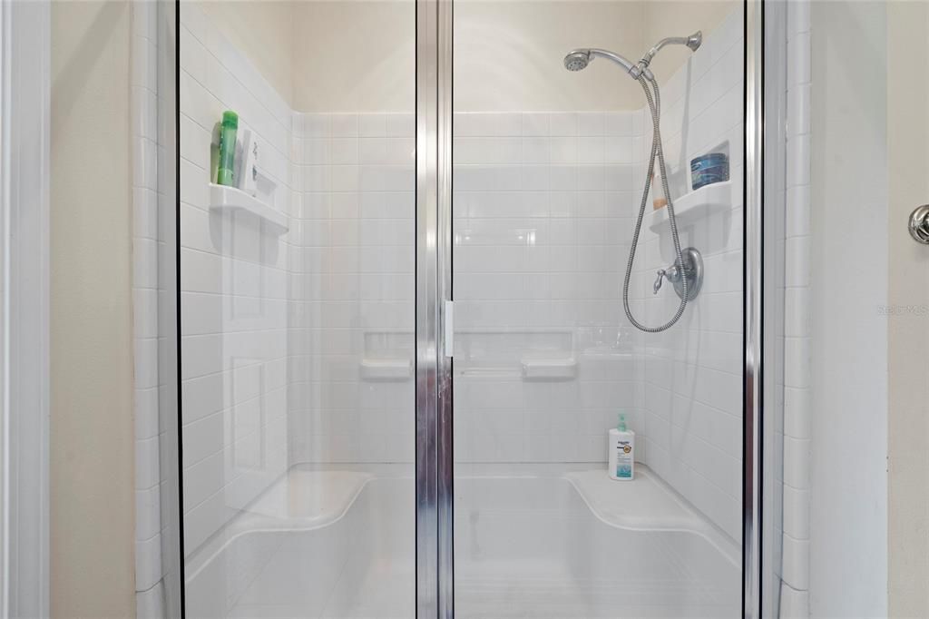 For Sale: $239,900 (2 beds, 2 baths, 1524 Square Feet)