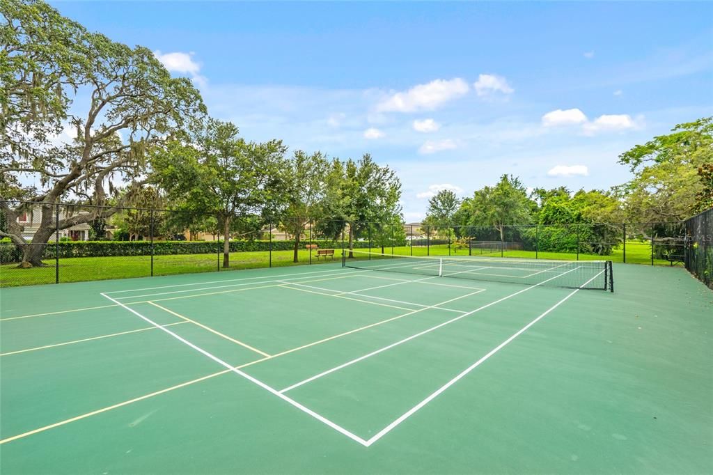 For Sale: $239,900 (2 beds, 2 baths, 1524 Square Feet)