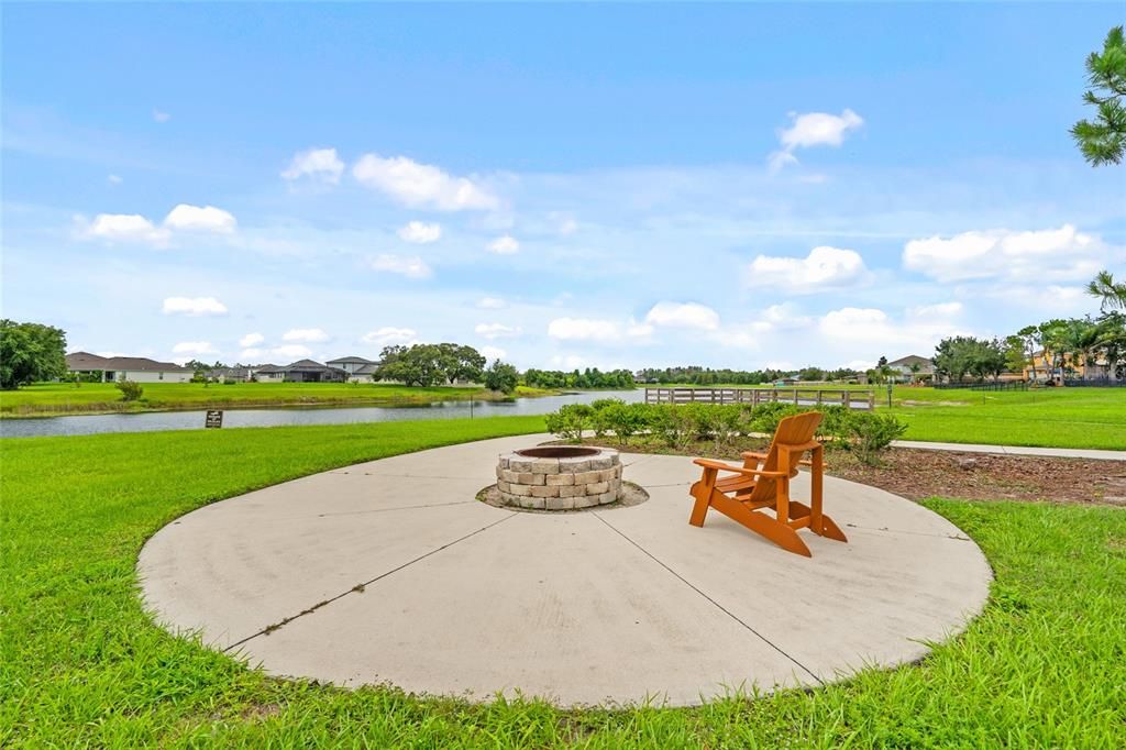 For Sale: $239,900 (2 beds, 2 baths, 1524 Square Feet)