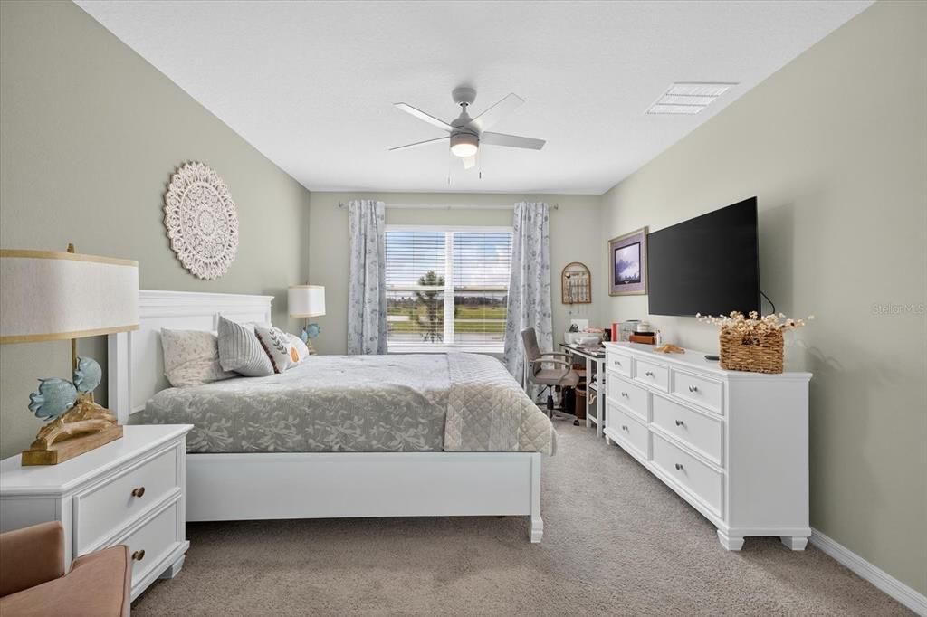 На продажу: $445,000 (4 спален, 2 ванн, 1846 Квадратных фут)