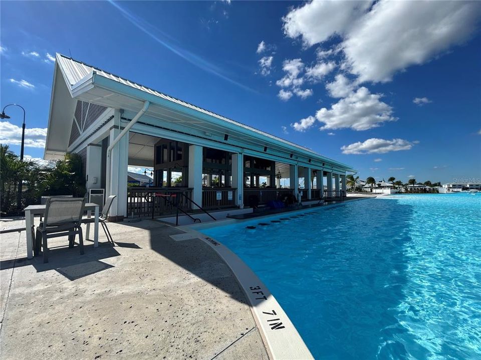 На продажу: $445,000 (4 спален, 2 ванн, 1846 Квадратных фут)