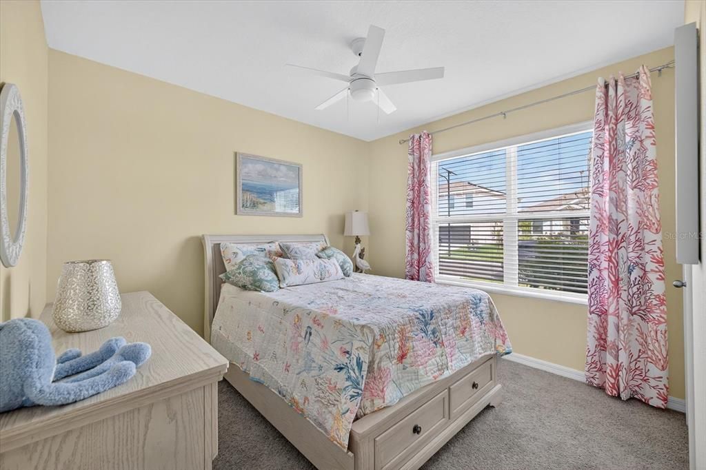 На продажу: $445,000 (4 спален, 2 ванн, 1846 Квадратных фут)