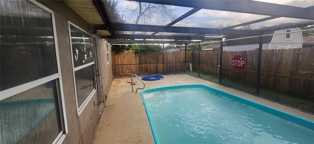 Под контрактом: $185,000 (3 спален, 2 ванн, 1762 Квадратных фут)