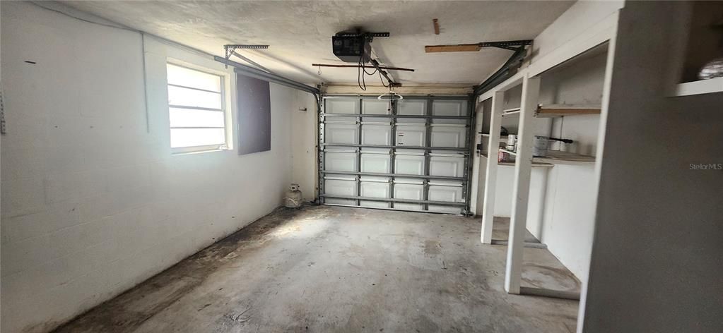 Под контрактом: $185,000 (3 спален, 2 ванн, 1762 Квадратных фут)