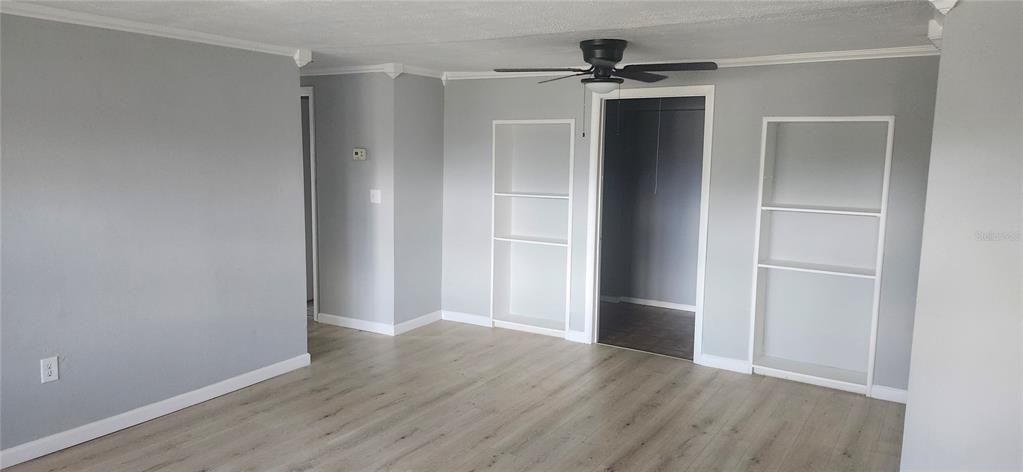 Под контрактом: $185,000 (3 спален, 2 ванн, 1762 Квадратных фут)