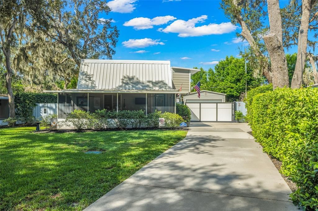 待售: $430,000 (2 贝兹, 1 浴室, 1071 平方英尺)