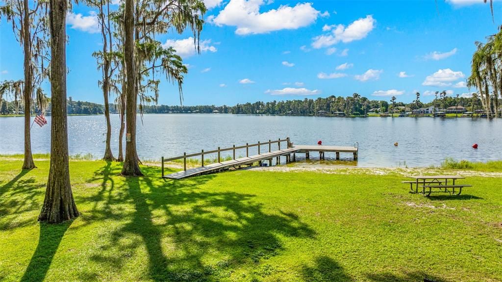 待售: $430,000 (2 贝兹, 1 浴室, 1071 平方英尺)