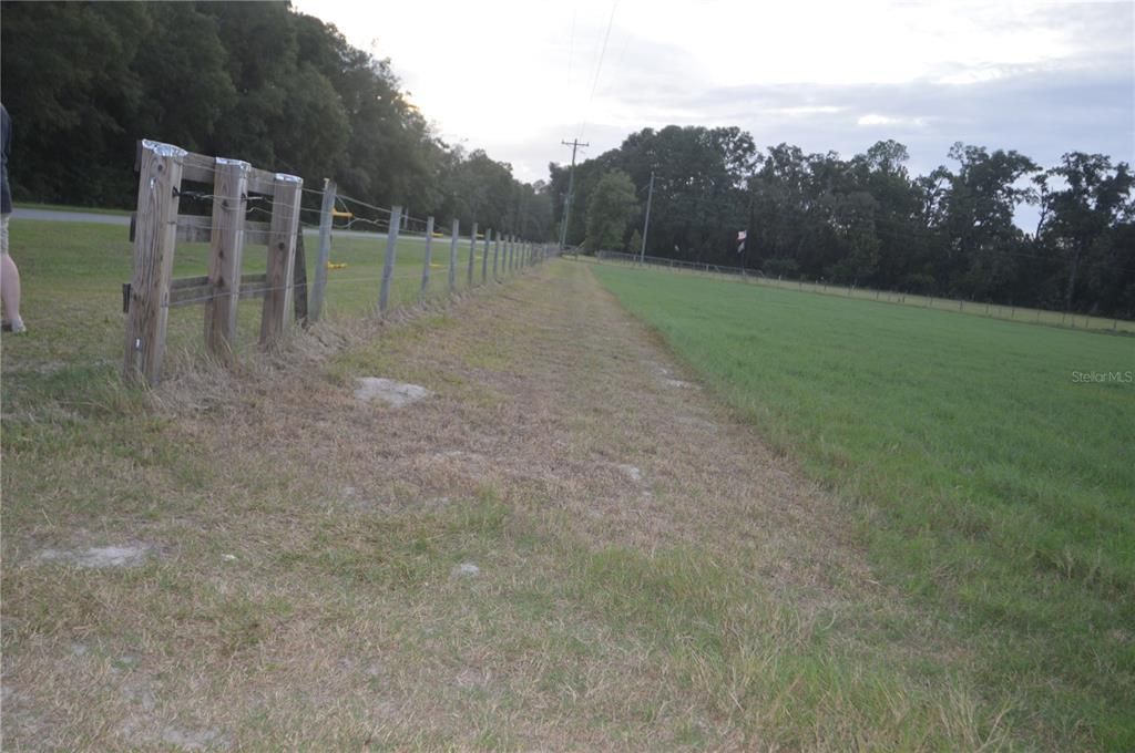 待售: $180,000 (9.50 acres)