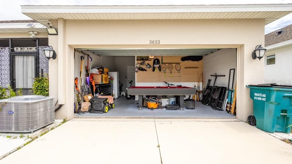 Active With Contract: $380,000 (3 beds, 2 baths, 1620 Square Feet)