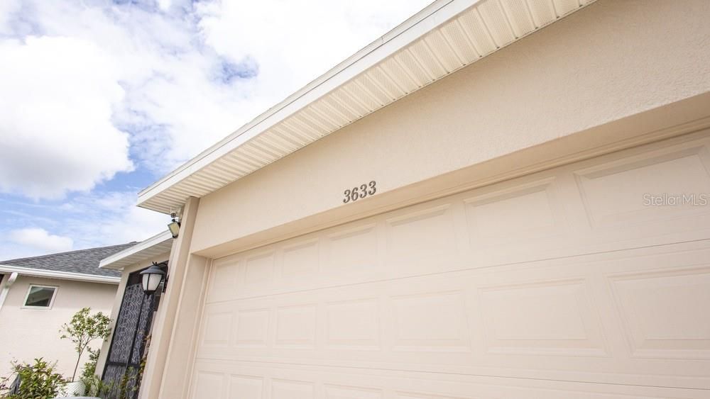 Active With Contract: $380,000 (3 beds, 2 baths, 1620 Square Feet)