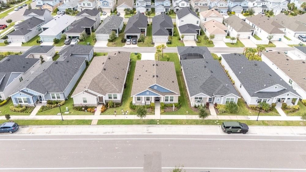 Active With Contract: $380,000 (3 beds, 2 baths, 1620 Square Feet)