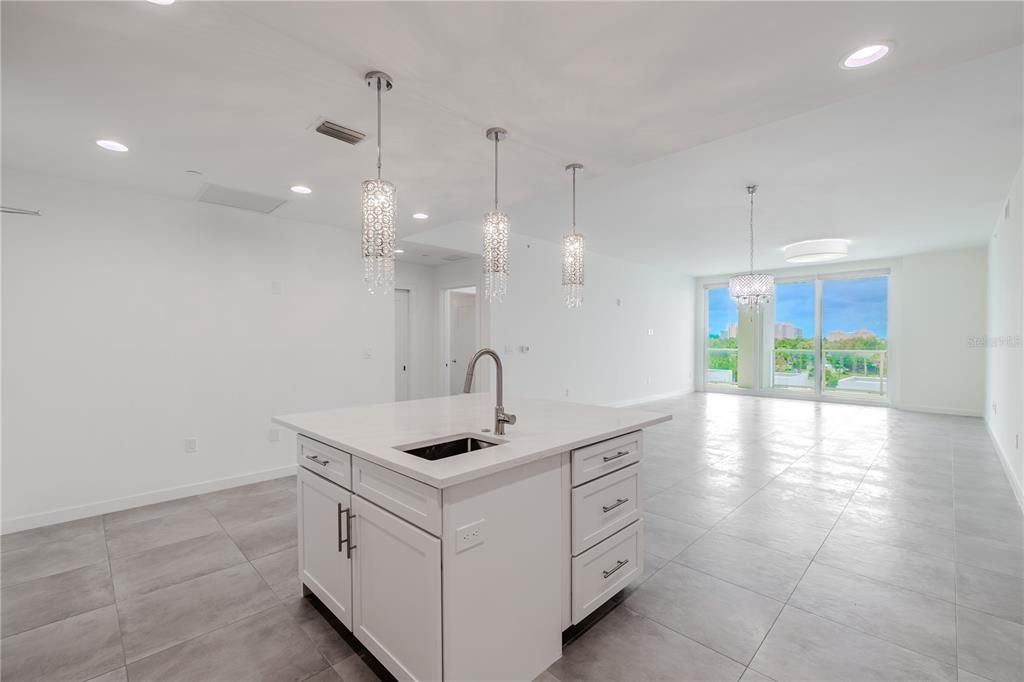 待售: $1,125,000 (3 贝兹, 3 浴室, 2722 平方英尺)