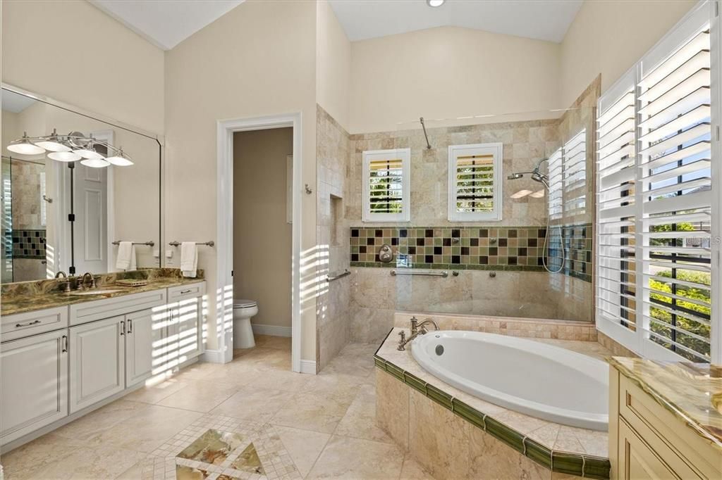 En Renta: $22,000 (4 camas, 4 baños, 4711 Pies cuadrados)