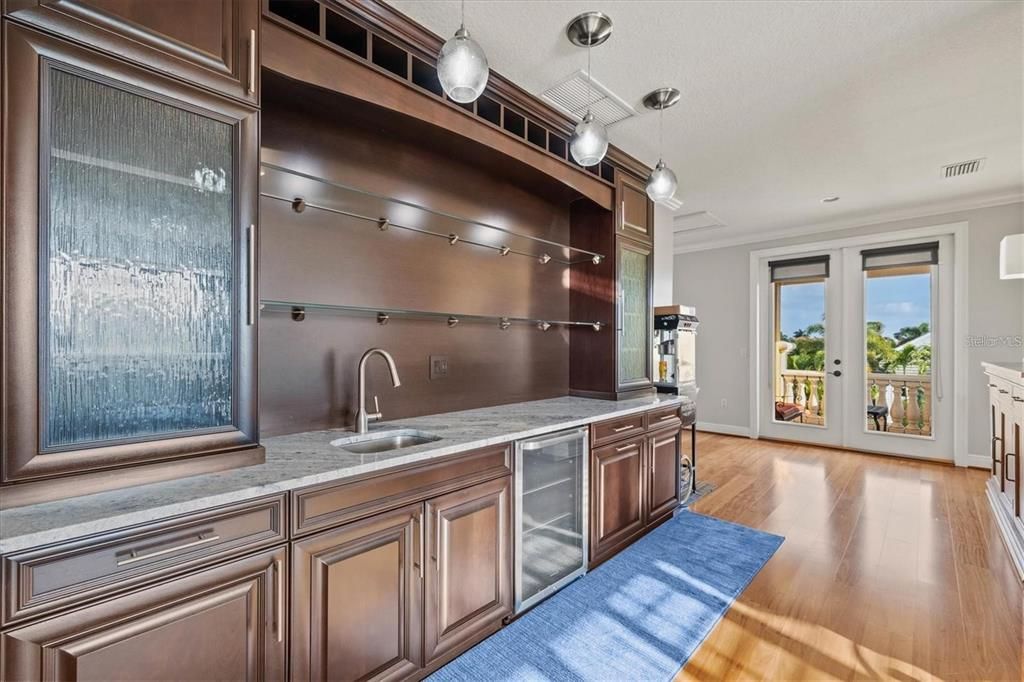 En Renta: $22,000 (4 camas, 4 baños, 4711 Pies cuadrados)