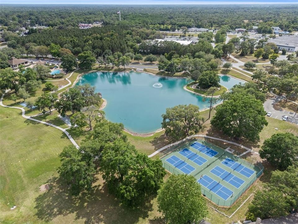 En Venta: $310,000 (3 camas, 2 baños, 1843 Pies cuadrados)