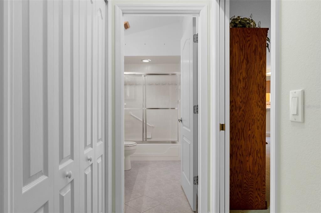 En Venta: $310,000 (3 camas, 2 baños, 1843 Pies cuadrados)