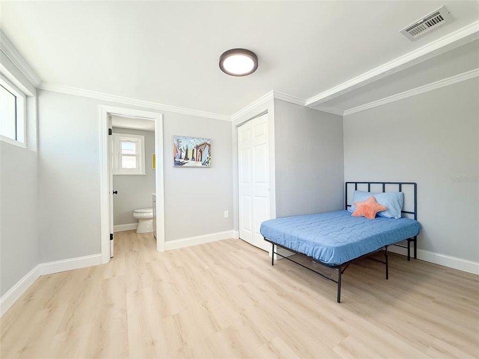 For Sale: $849,900 (4 beds, 3 baths, 2340 Square Feet)