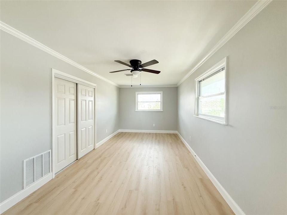 待售: $898,900 (4 贝兹, 3 浴室, 2340 平方英尺)