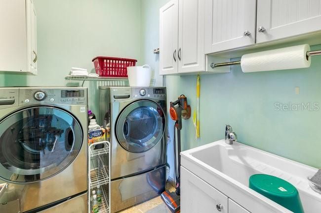 На продажу: $1,595,000 (4 спален, 3 ванн, 3688 Квадратных фут)