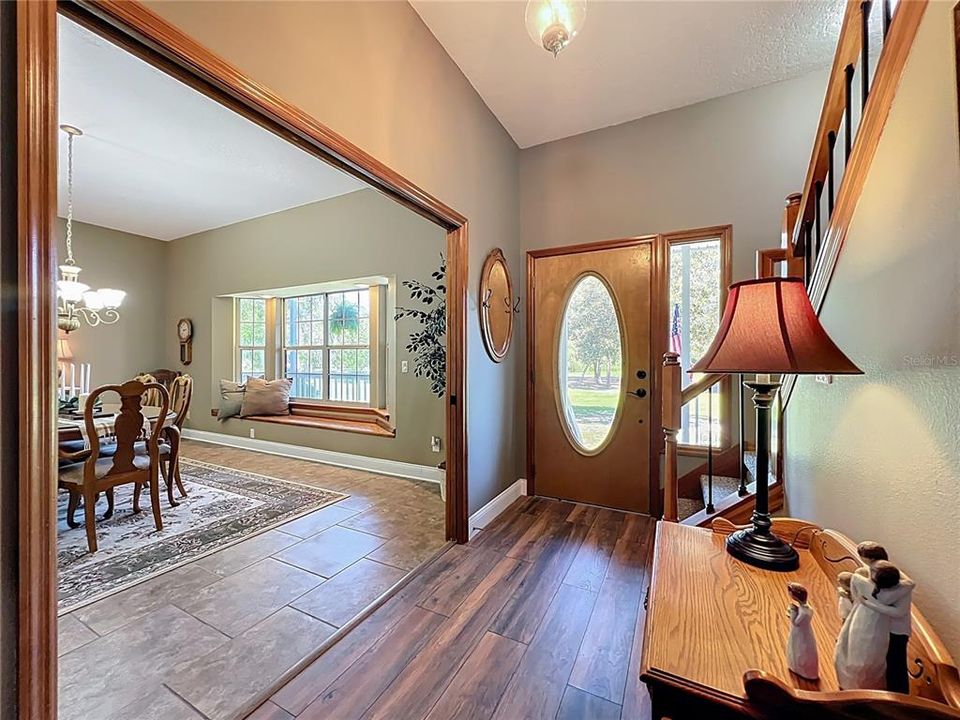 На продажу: $1,100,000 (3 спален, 2 ванн, 2939 Квадратных фут)