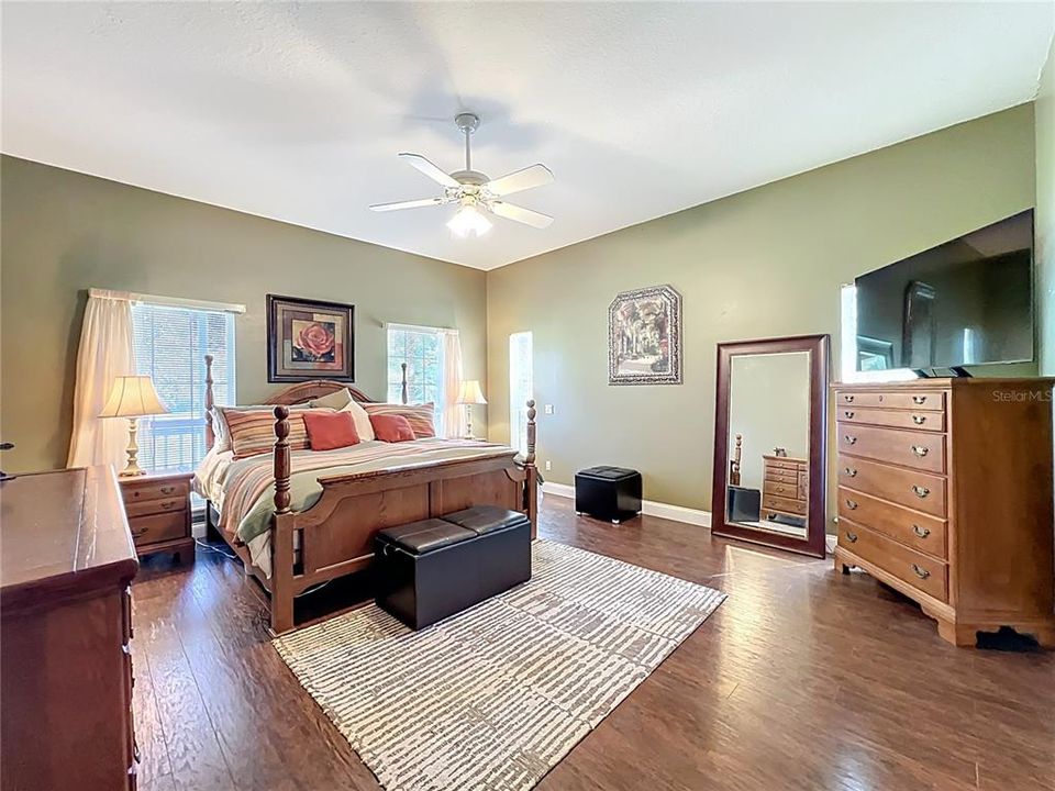 На продажу: $1,100,000 (3 спален, 2 ванн, 2939 Квадратных фут)