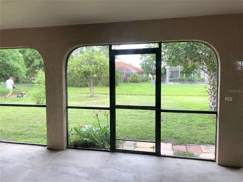 En Renta: $2,000 (3 camas, 2 baños, 2097 Pies cuadrados)