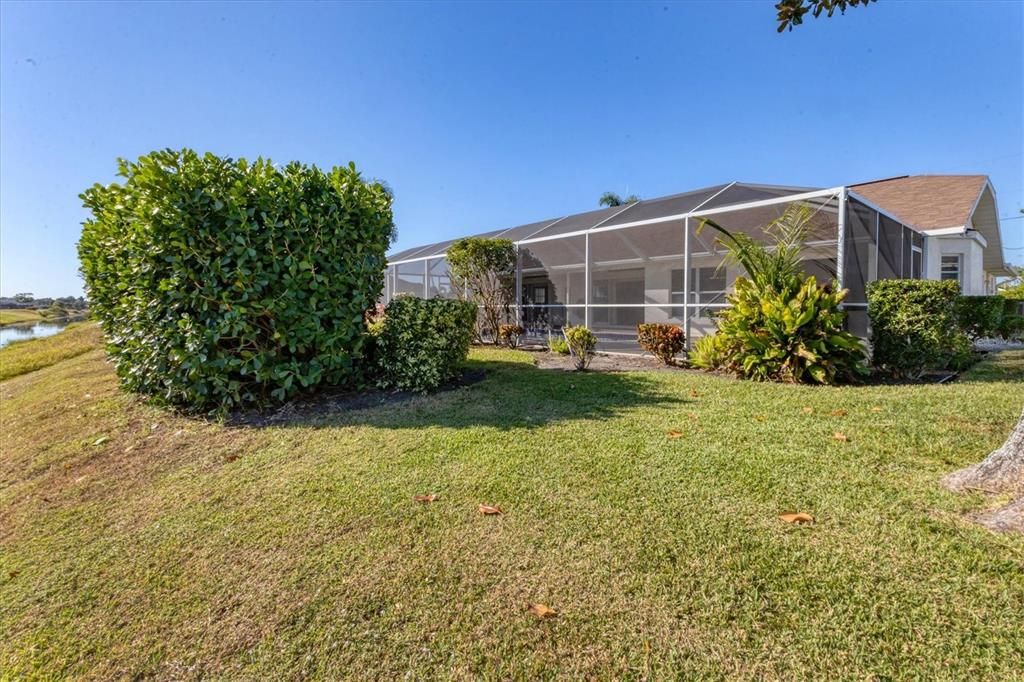 Active With Contract: $287,900 (3 beds, 2 baths, 1652 Square Feet)