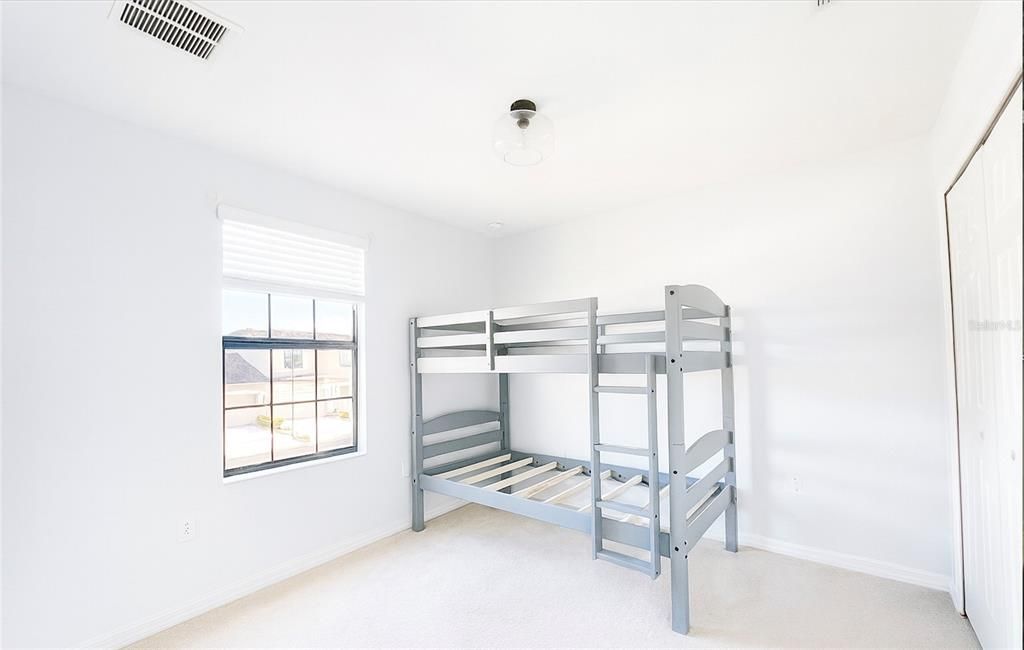 For Sale: $268,500 (2 beds, 2 baths, 1265 Square Feet)